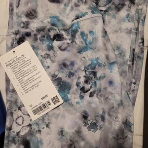 Lululemon size 10